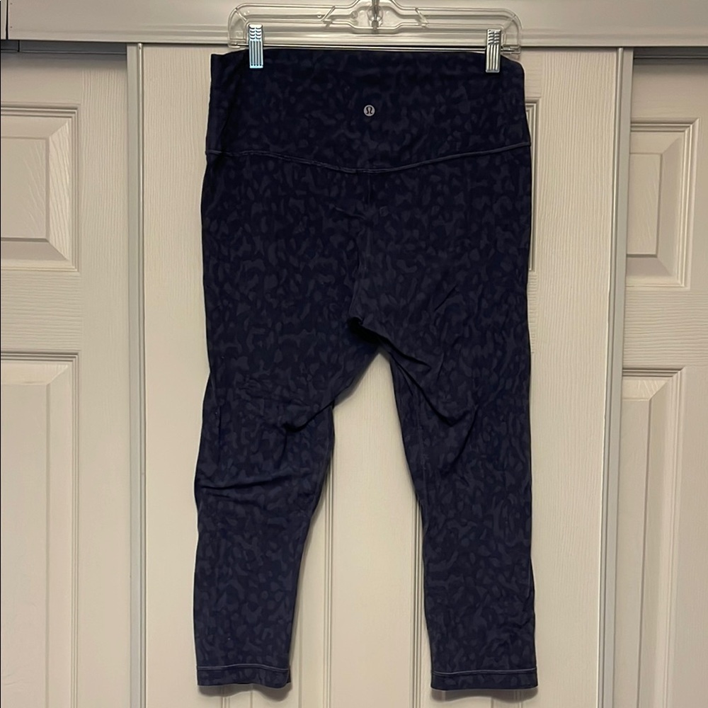 Lululemon Align Blue Camo Patterned Leggings - image 6